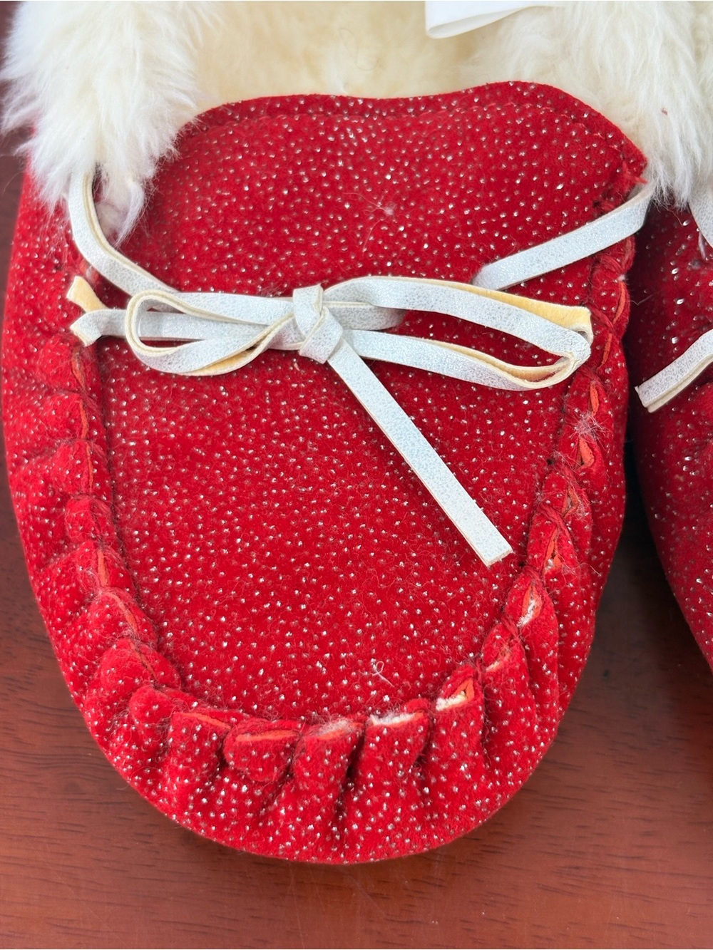 Aeropostale Red Moccasin Slippers with Cream Faux-Fur Trim - Picture 9 of 9